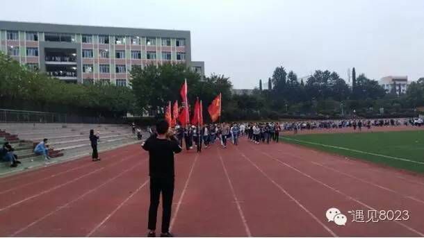 物聯(lián)網(wǎng)專業(yè)學生作品參加軟件交會.jpg