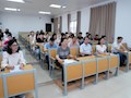黨委副書記、院長(zhǎng)廖忠明宣講全國(guó)兩會(huì)精神
