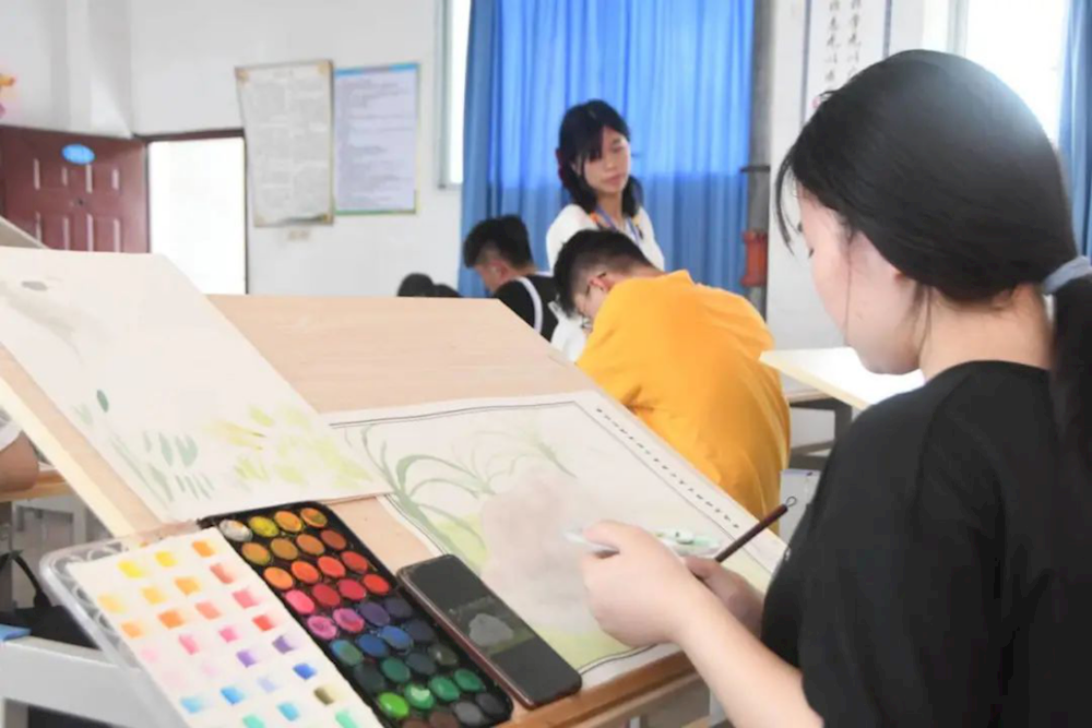 8db5f0174b694c6d98dcfee92f6dd928.png