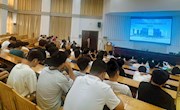 通訊與信息學(xué)院舉行海康威視公司專場招聘宣講會