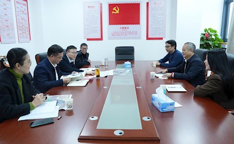 黨委委員張小明帶隊(duì)赴企業(yè)走訪調(diào)研